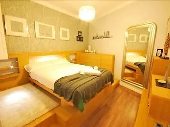 Apartment Ferienwohnung Gaudi Sdb Barcelona